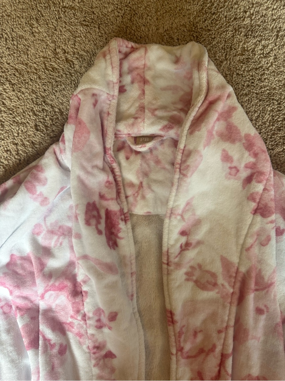 LoveShackFancy x PBTeen Damask Terry Robe - Picture 5 of 6